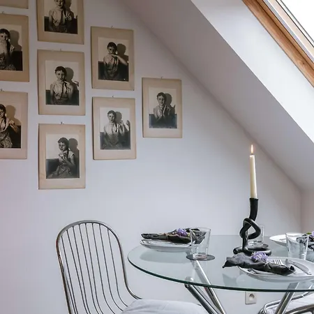 Appartement Huswell - Cozy Retro In The Heart Of Gent