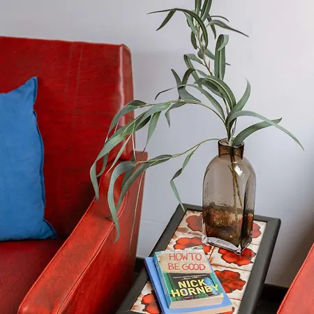 Huswell - Cozy Retro In The Heart Of Apartment Ghent