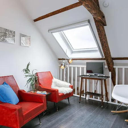 Huswell - Cozy Retro In The Heart Of Apartment Ghent